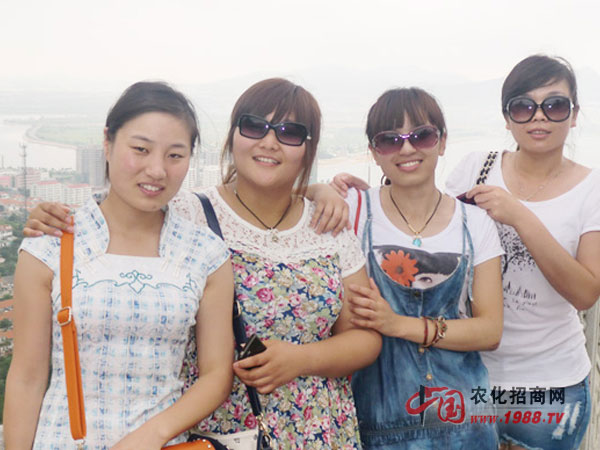 赤山上的四大美女