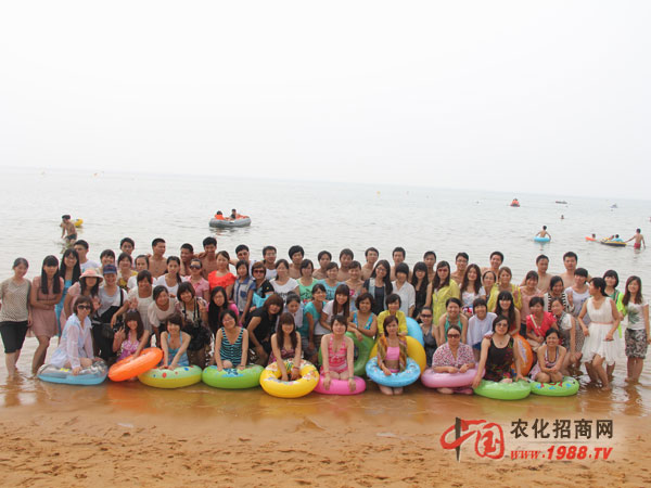 威海國際海濱浴場留影