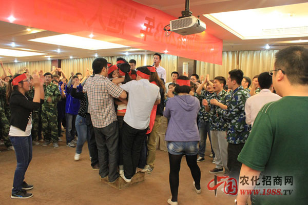 超人之路-風雨同舟共患難