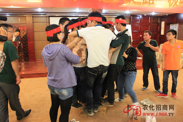 �L(f��ng)��ͬ�ۣ�ȫ���Ը�