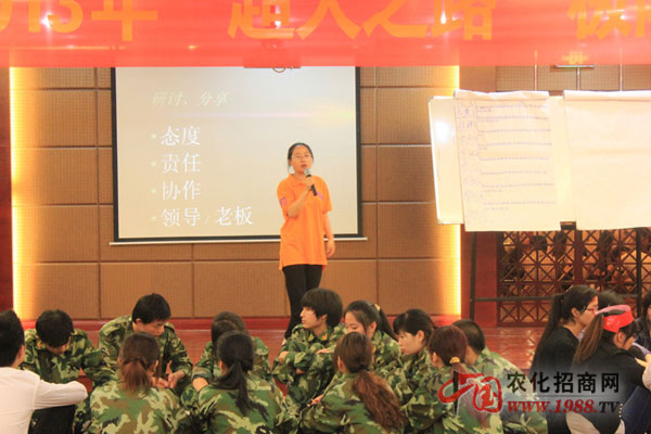 �҂���Ů����������