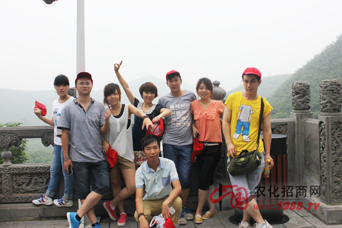 ��ɽ��ˮ��Ͷ���ɽ�ѱ�