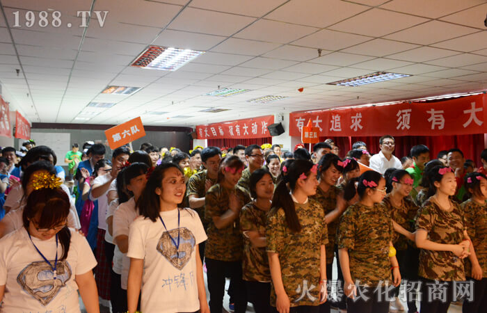 �m���q�s���Ҟ���������