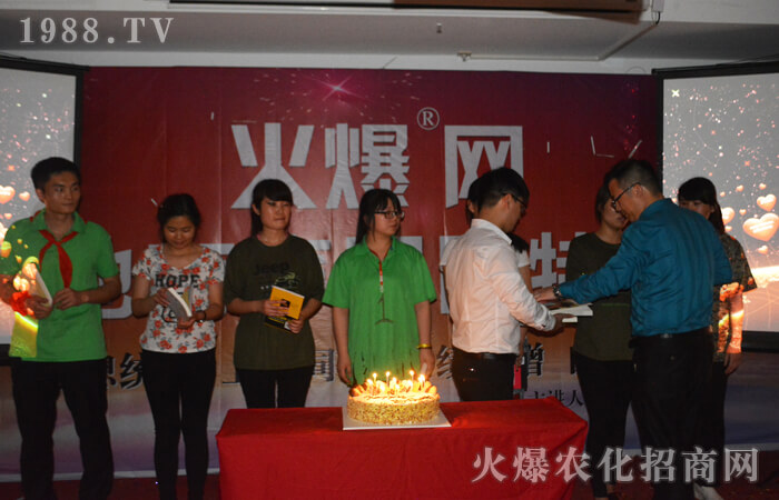 ͑׃--�^����