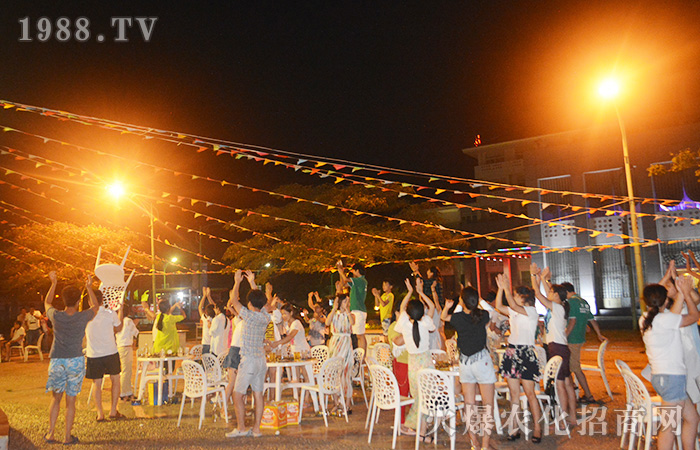 2016�B�Ƹ�֮���������������p���� �󺣵���