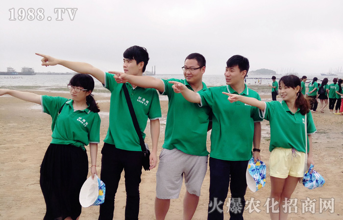 �����B�Ƹ�����һ����