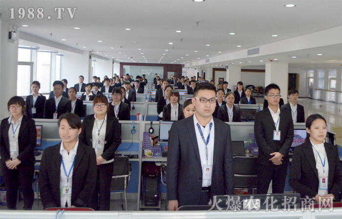 �𱬾������ж��҂�һ����L(zh��ng)������