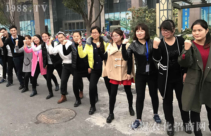 ȫ���Ը�����ƴ����