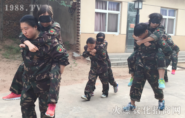 �W(xu��)���ж�����ϧ�F(xi��n)�ړ��е����ŕ��õ���������