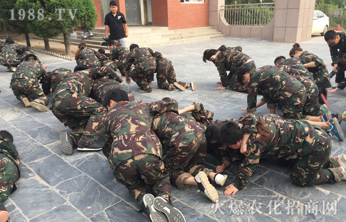 �W(xu��)���ж�����ϧ�F(xi��n)�ړ��е����ŕ��õ���������