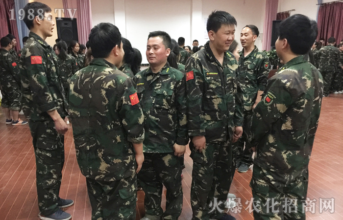 �W(xu��)���ж�����ϧ�F(xi��n)�ړ��е����ŕ��õ���������