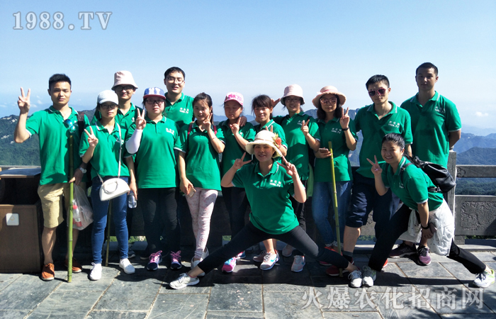 沒有比腳更長的路,沒有比人更高的山