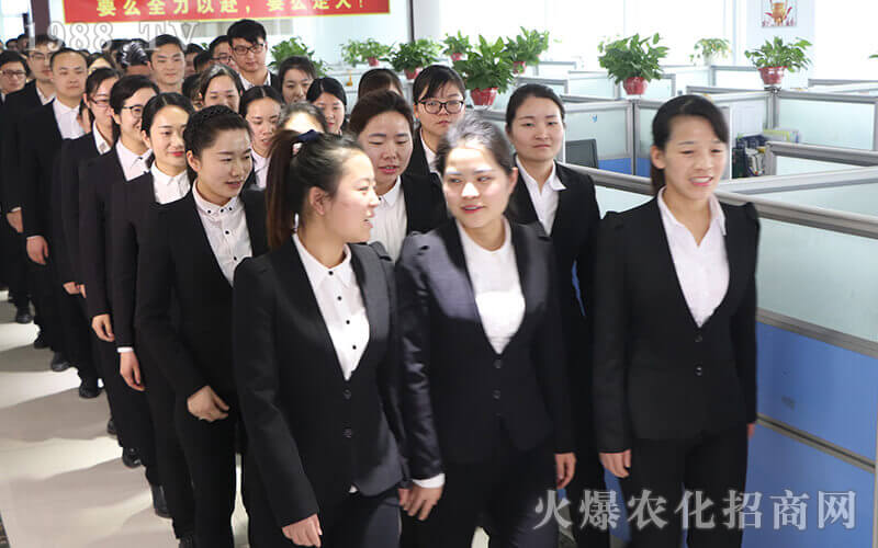 涓涓父母情,拳拳兒女心