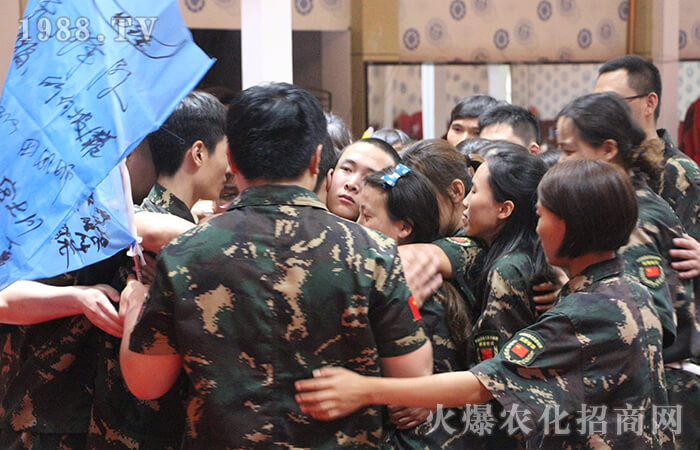 奮斗到無能為力,拼搏到感動自己