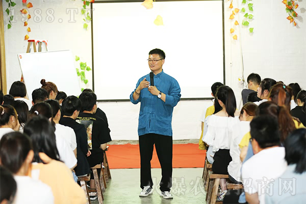 Ʒ�x�����½�(j��ng)������������������