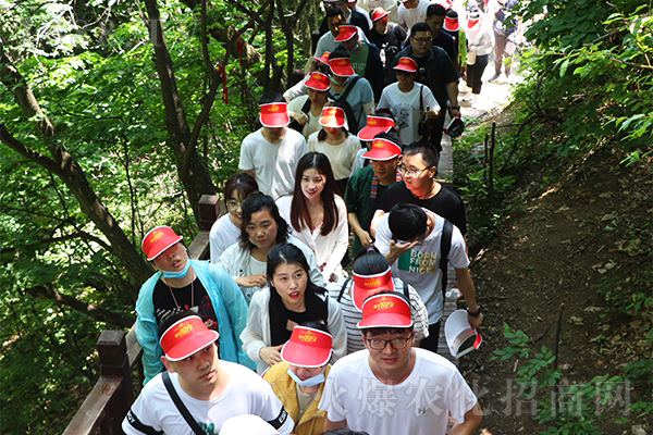 ǧ��֮�У�ʼ������