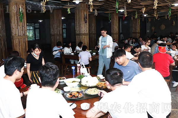 ���Ͼ�ɽ�иС�������Ӗ(x��n)���������õ��Լ�