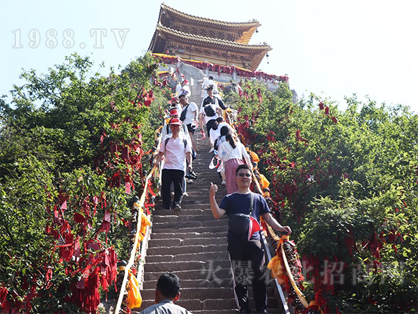 �����Ͼ�ɽ���W(xu��)��(x��)�����½�(j��ng)��