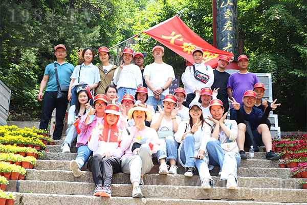 ���g�ɾ������W(xu��)ʥ��