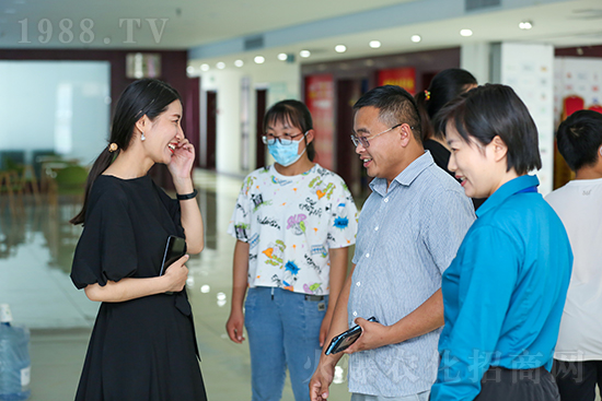 熱烈歡迎山東硅谷蒞臨火爆網(wǎng)參觀交流，洽談合作！