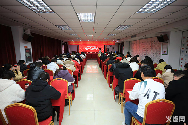 2022火爆網(wǎng)職業(yè)技能提升行動暨企業(yè)新型學(xué)徒制和“碼農(nóng)計劃”開班儀式圓滿成功!