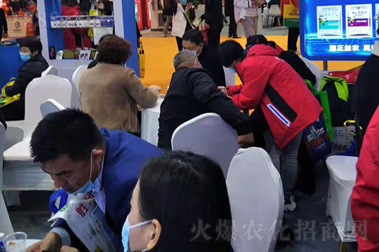 植物病毒病的“克星”！速殺蚜蟲白粉虱，，持效期長(zhǎng)達(dá)40天！