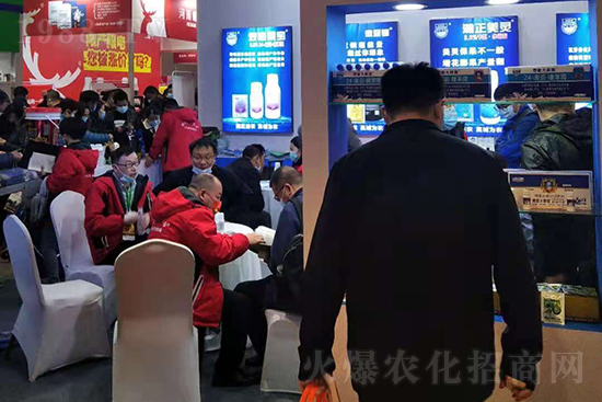 植物病毒病的“克星”！速殺蚜蟲白粉虱，，持效期長(zhǎng)達(dá)40天！