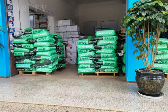 復(fù)合肥漲價瘋狂 ,而這幾款高端進(jìn)口新型肥卻成了市場香餑餑!