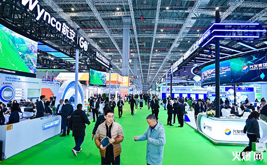 2026�Ϻ�CAC�r��չ�Gɫֲ�������B(t��i)ͬ�У�