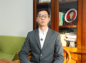 ��������ף�V�����Ͽ͑��R���ɹ���ǰ�����\��