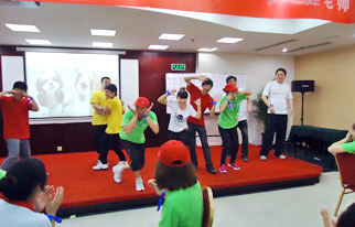 �𱬾W(w��ng)�j��չӖ��֮�����҈@