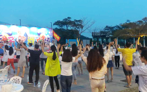 ����Z����ÿһλ���˵Ĺ�����޺�����҂��������w���Wҫ������