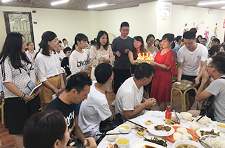 һף����һ����(sh��)��(c��)��һ��(g��)������һ��(g��)��������(��i)�ڻ𱬾W(w��ng)���䘷(l��)������