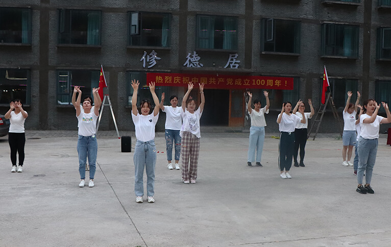 �𱬾W(w��ng)�Ͼ�ɽ�������(hu��)֮��(y��u)���赸