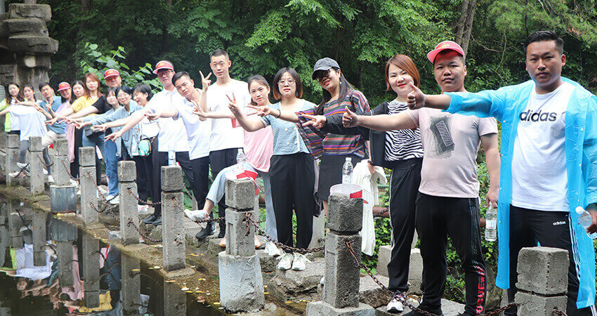 �𱬾W(w��ng)С��鴩Խ��·�����ƾ��Q���^�p�k��������@����(hu��)����