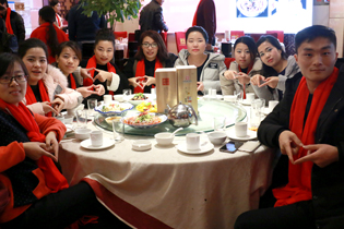 9��F�Y�^�M�������ˬF(xi��n)�ڵĻ𱬾W(w��ng)��