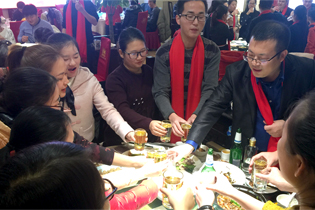 �𱬾W(w��ng)�ο��e�����𱬼��˹����