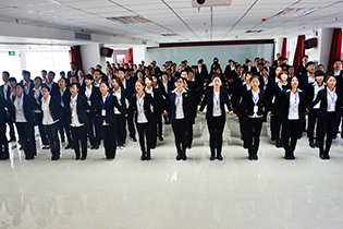 һ���Ĺ�����һ���ĈF(tu��n)�(du��)��һ���ķ���(w��)��