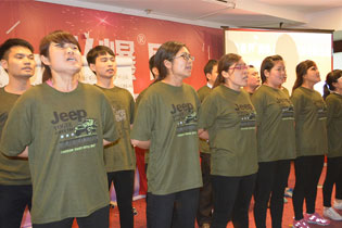 ��(qi��ng)���������R���I��F(tu��n)�(du��)�������҂�����õĈF(tu��n)�(du��)��