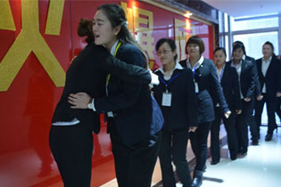 �µ�һ�����µ��_ʼ���𱬾W(w��ng)��������h(hu��n)��(ji��)��