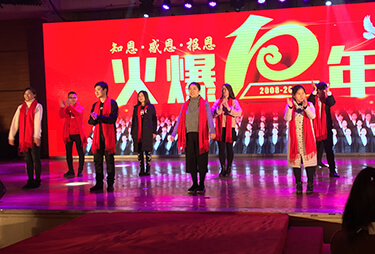 �o����һ���������o����һ���w�����֠���һͬӭ�L(f��ng)����