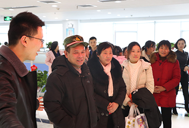 �íh(hu��n)�����ù�������ĸ�������T����ĸ���^�𱬾W(w��ng)��